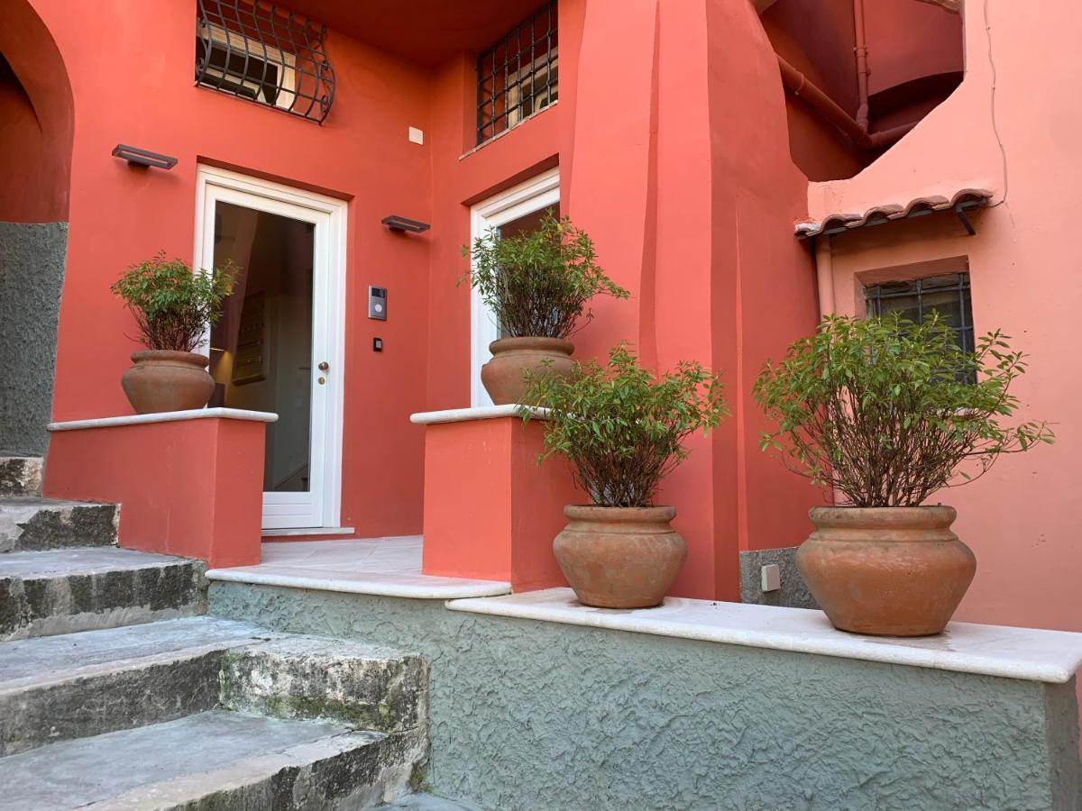 Dimora Del Leone Gaeta Bed & Breakfast Ngoại thất bức ảnh