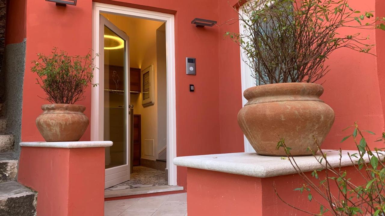 Dimora Del Leone Gaeta Bed & Breakfast Ngoại thất bức ảnh