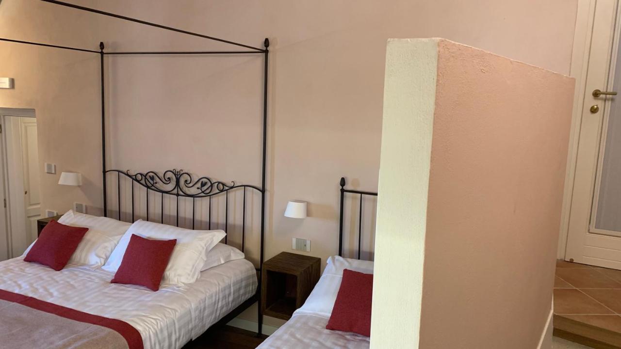 Dimora Del Leone Gaeta Bed & Breakfast Ngoại thất bức ảnh