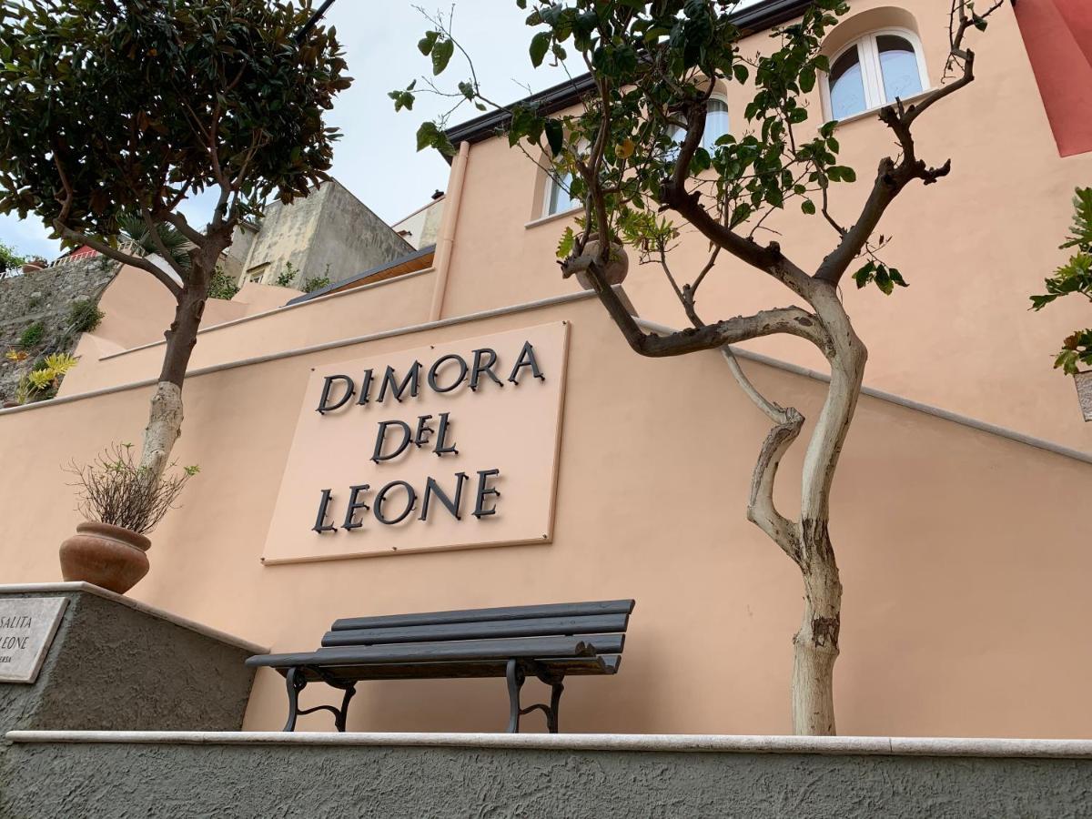 Dimora Del Leone Gaeta Bed & Breakfast Ngoại thất bức ảnh
